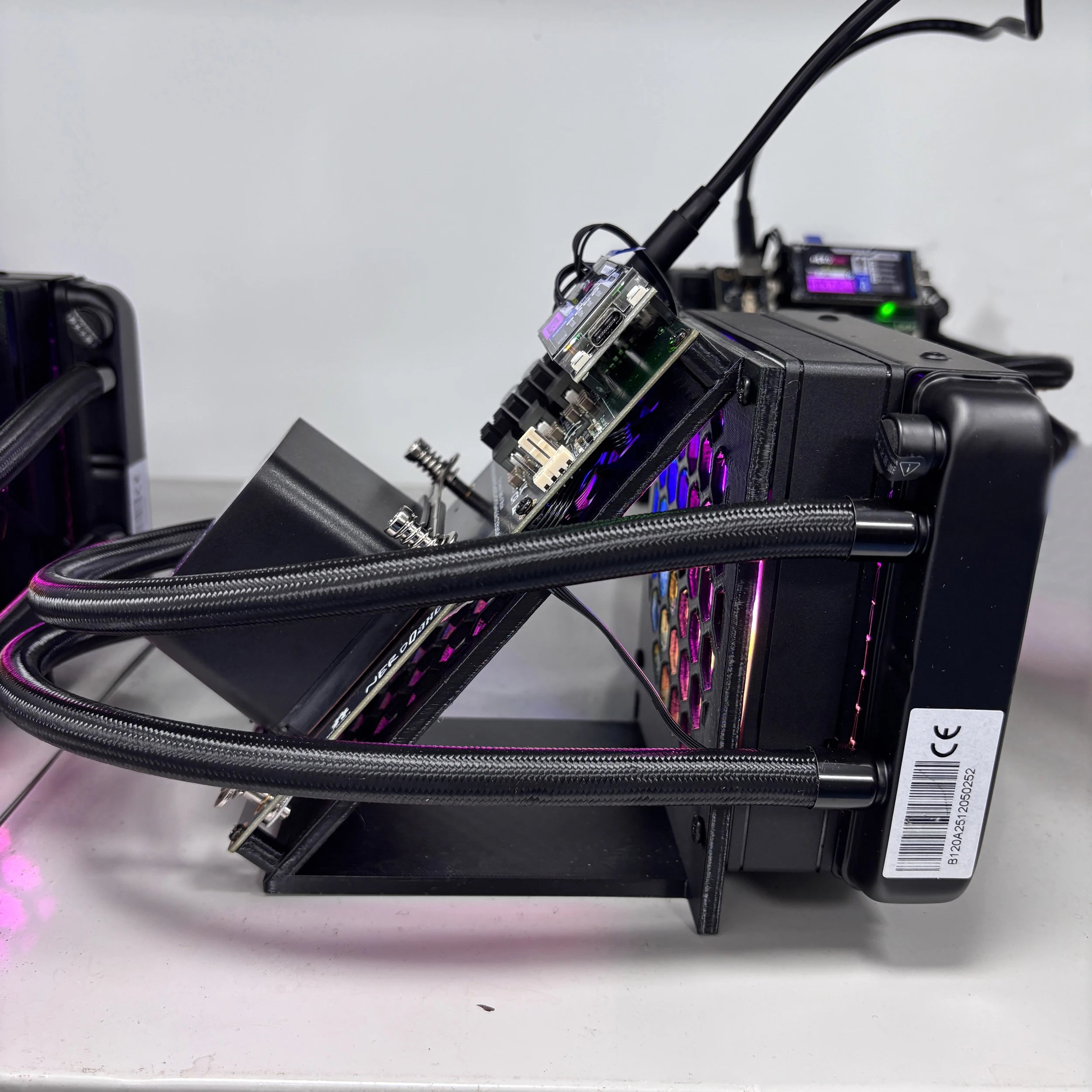 NerdQaxe++ Hydro Bitcoin Miner 6TH/s CE FCC Certification Liquid-Cooled Bitcoin Miner with 4*BM1370 ASIC Chips